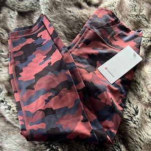 LULULEMON Wunder Train High-Rise Tight 25" - Sz 12 NWT Smoky Red Camo